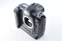 Canon キャノン EOS-1 D Mark II ボディ デジタル一眼レフカメラ #656_画像3