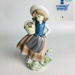 LLADRO リヤドロ「甘い花の香り」No.5221 フィギュリン 陶器人形