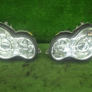 # H19年 ベンツ Cクラス W203 C180 DBA-203246 右H 後期 HID ヘッド ライト 左右 セット A2038203759 A2038203859 動作確認済 [06002592]の画像1