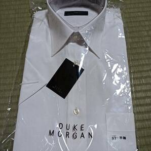 ②半袖 新品 ホワイトワイシャツ 2枚セット サイズＳ 首回り37 オフィス通勤学生服制服の画像2