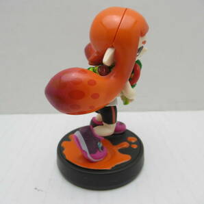 61/Q703★amiibo アミーボ スプラトゥーンシリーズ【ガール:オレンジ】★アミーボ本体 単品★任天堂★動作確認済/初期化済 中古の画像4