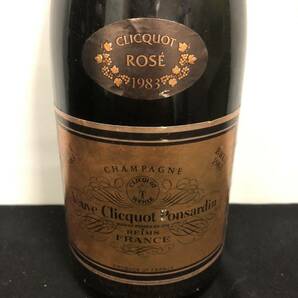 B649 あ■未開栓■ Veuve clicquot Ponsardin ROSE 1983 ヴーヴクリコ シャンパン 750ml 26% 箱付の画像4