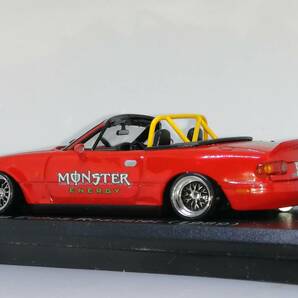 1/43 ノレブ Mazda Eunos Roadster (1989） 改 アルミ 深リム ローダウン 改造 ユーノス F/Rスポイラー MONSTERENERGY デカール カスタムの画像4