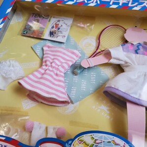 タカラ ジェニー パスポートドレス 第4章 TAKARA 人形 おもちゃ ドール 憧れのウィンブルドンでスマッシュ！！の画像2