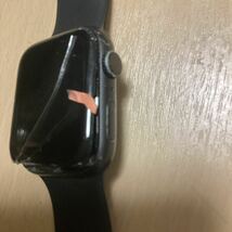 ジャンク　NU6D2J/A Apple Watch Series 4 [中古] 起動せず　破損状態　液晶割れ　液晶離脱状態_画像4