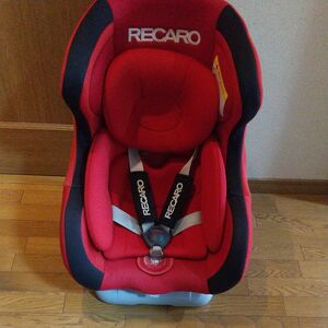 チャイルドシート RECARO