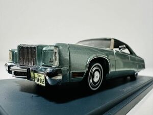 Neoネオ/Chryslerクライスラー Imperialインペリアル Sedanセダン 1/43 絶版