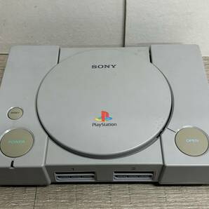 ☆ PS ☆ プレイステーション SCPH-5500 動作品 本体 コントローラー ケーブル 箱 説明書 付 Playstation 初代 プレステ Playstation 1739の画像2