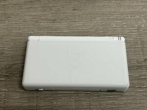 ☆ DSLite ☆ ニンテンドーDS Lite クリスタルホワイト 動作品 本体 タッチペン 付属 Nintendo DS GBA 任天堂 ニンテンドー 5788