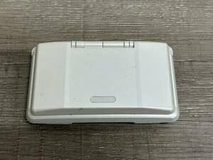 ☆ DS ☆ ニンテンドーDS ピュアホワイト 動作品 本体 タッチペン 付属 Nintendo DS GBA ニンテンドー 任天堂 9517