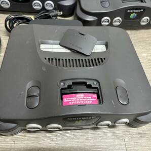 ☆ N64 ☆ ニンテンドウ64 本体 5台 まとめ売り 未チェック ジャンク Nintendo64 任天堂 本体 アダプター ニンテンドーの画像4