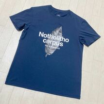 3925☆ THE NORTH FACEザ・ノースフェイス トップス 半袖Tシャツ クルーネックTシャツ メンズ ネイビー S 文字_画像1