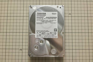 ★1円出品★TOSHIBA DT01ACA200 3.5インチ SATA HDD 2TB (1)