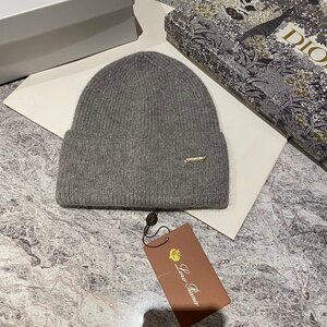 送料無料　Loro Piana　ロロピアーナ　秋冬新品　ニット帽子　男女兼用　アンゴラウサギの毛使用　ワンサイズ　2791