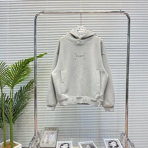 Maison Margiela マルタンマルジェラ　メンズ　パーカ　裏起毛　フード付き　文字ロゴ　M-2XL　サイズ選択可能　MM6　3030