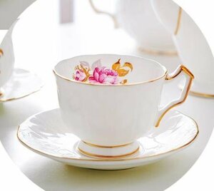 Aynsley エインズレイ　イギリス　洋食器　茶器　コーヒーカップ＆ソーサー　セット　薔薇柄　薔薇　　お祝い　プレゼント　