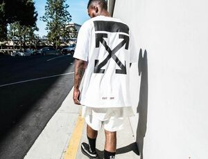 GW価格■ 正規品　Off-white レア オフホワイト Tシャツ 半袖Tシャツ Tee アローロゴ arrow 