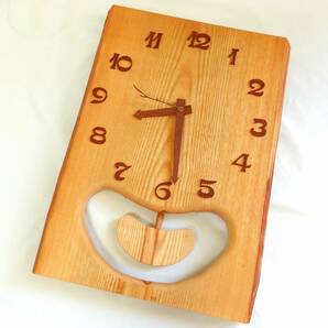 福祉バザー 木製掛け時計 天然素材の画像1