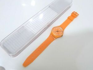 1円 未使用保管 swatch シリコン ラバー 腕時計 QZ オレンジ