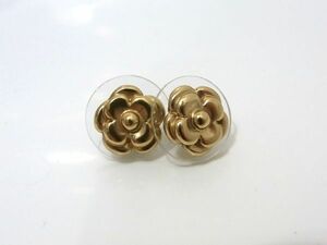 1 jpy Chanel CHANEL turtle rear 02P earrings Gold flower flower lady's accessory 