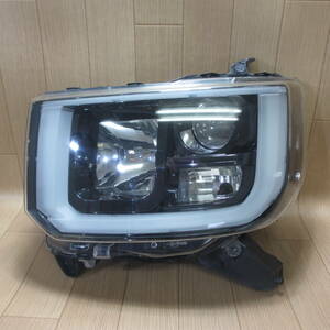 1-1 LA700S/LA710Sウェイク純正LEDヘッドライト左 STANLEY W2664