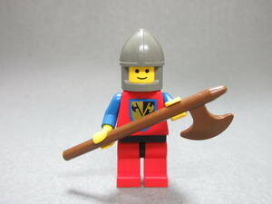 LEGO★140 正規品 クルセイダー アックス ミニフィグ 同梱可能 レゴ お城シリーズ キャッスル キングダム 兵士 ナイト 騎士 甲冑