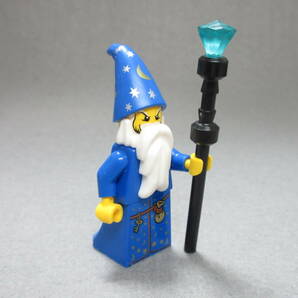 LEGO★146 正規品 魔法使い ウィザード ミニフィグ 同梱可能 レゴ お城シリーズ キャッスル キングダム 兵士 ナイト 騎士 甲冑の画像1