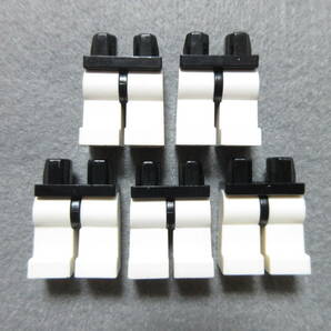 LEGO★正規品 5個 白×黒 ミニフィグ ボディ レッグ 足 下半身 体 同梱可能 レゴ スターウォーズ トルーパー クローンの画像1