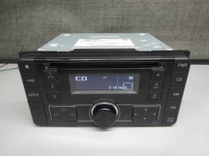 (134) トヨタ 純正オーディオ 2DIN CP-W60 CD/USB/チューナー パイオニア製 C10001 フロントUSB/AUX端子 230427