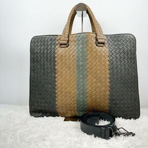 美品 ボッテガ・ヴェネタ BOTTEGA VENETA イントレチャート ショルダーバッグ 2way A4収納可能 ビジネスバッグ 通勤 ベージュ 牛革 灰色の画像10