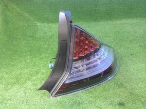 CR-Z ZF2 純正 右テールランプ 右テールライト スタンレー P8689 5ピン LED 点灯テスト済 美品