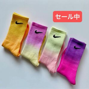 新品　Nike 段染めソックス　4足セット　セール