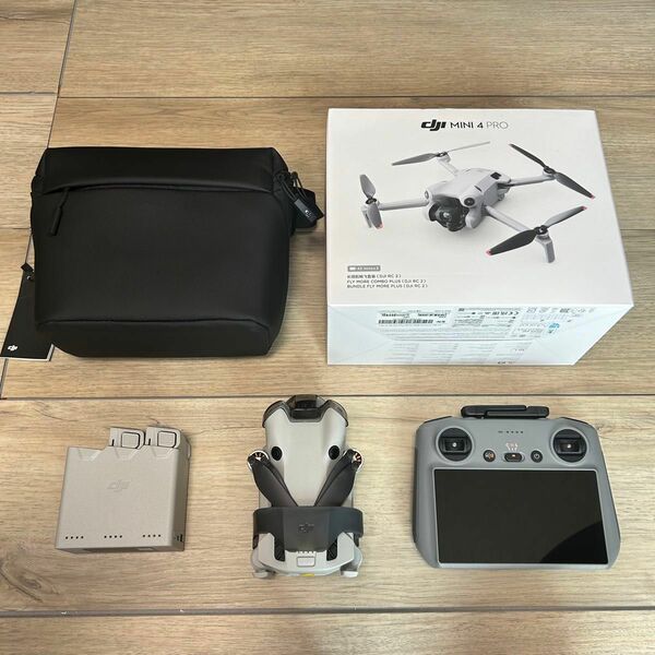 【美品】DJI Mini 4 Pro Fly More コンボPlus (DJI RC 2) +おまけ