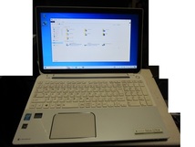 TOSHIBA dynabook T654/57KW PT65457KBXW Core i3-4005U 1.7GHz/8GB/750GB/ブルーレイ/タッチパネル/ラップトップ部に難あり_画像2