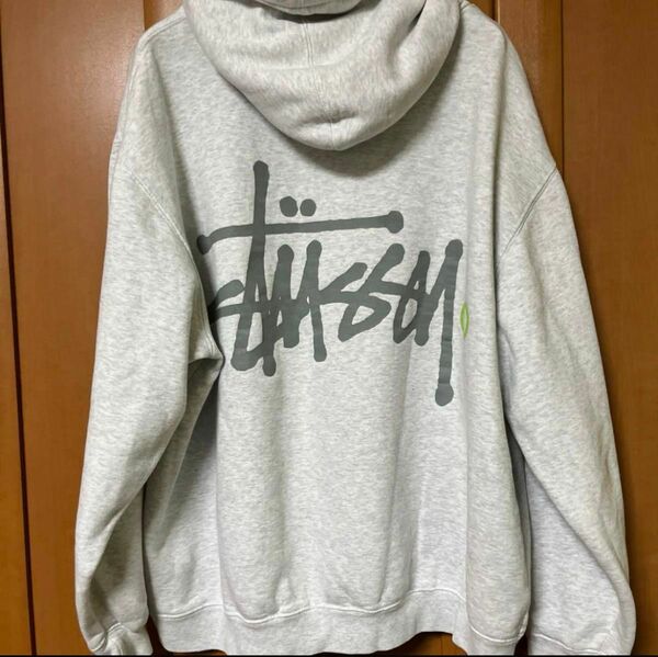 STUSSYパーカー グレー XL