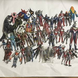 ウルトラマン ソフビ 怪獣 まとめ売り