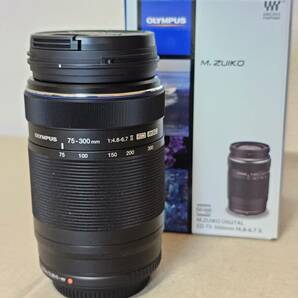 【即決有 送料込】 ★美品★ OLYMPUS M.ZUIKO DIGITAL ED 75-300mm F4.8-6.7IIの画像1