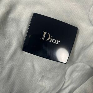 アイシャドウ Dior サンククルールクチュール ディオール