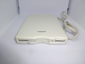 USB外付けフロッピーディスクドライブ Logitec LFD-31UZ 3モード対応 中古動作品
