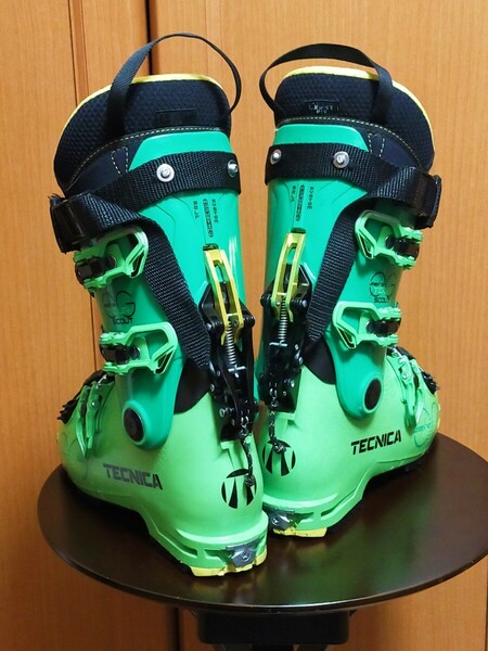 TECNICA Zero G TOUR SCOUT 25.5cm