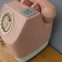 公衆電話 昭和レトロ ダイヤル式 当時物 アンティーク ピンク電話 電話機 レトロ 日本電信電話_画像2