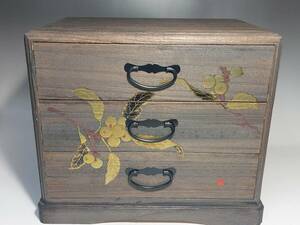  small chest of drawers case . small drawer 