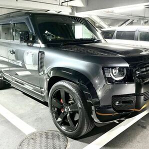 ランドローバー 現行ディフェンダー110オーバーフェンダーアーチグロスブラック URBAN KAHN