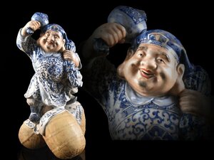 [.]. collector purchase goods Kutani blue and white ceramics small . skill large black heaven ornament height 48.5cm Zaimei old work of art ( Seven Deities of Good Luck .. thing )BA9639 UTcds