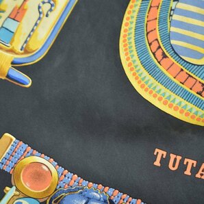 1円 美品 HERMES エルメス カレ90 スカーフ TUTANKHAMUN シルク ブラック ゴールド エジプト ツタンカーメン フランス製 ショール Ma.dの画像8