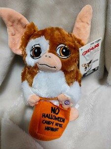  hand. button . push ..., music . current .. Halloween gremlin gizmo tag attaching 