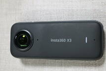 中古 insta360 X3 360度 アクションカメラ 美品　各種アクセサリー有_画像2