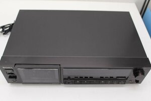 ○SONY TC-K555ES 3ヘッドカセットデッキ 動作未確認　通電OK【ジャンク品扱い】ソニー 1982年製