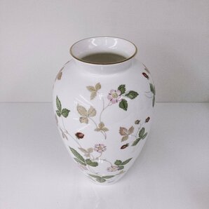 ●ウエッジウッド WEDGWOOD ワイルドベリー Wild Strawberry フラワーベース 花瓶 英国製 2個セットの画像2