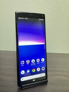 【Android10】SONY Xperia 8 SOV42 ブラック4GB/64GB デュアルカメラ　4K動画撮影　おサイフケータイ　